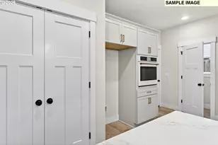 309 E Caribou Ct, La Center, WA 98629 - Photo 12