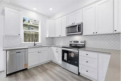 530 S Texas St, Portland, OR 97219 - Photo 12