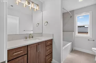 10711 SE 13th Cir, Vancouver, WA 98664 - Photo 16