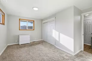 1322 NE Gillespie Ln, Hermiston, OR 97838 - Photo 16