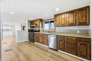 1322 NE Gillespie Ln, Hermiston, OR 97838 - Photo 12