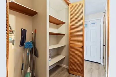 14967 SE Grant Ct, Portland, OR 97233 - Photo 28