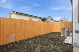 200 Market St, Lebanon, OR 97355 - Photo 28