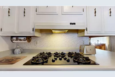 98171 Tuttle Ln, Brookings, OR 97415 - Photo 8