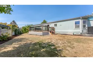 625 SW 9th St, Dundee, OR 97115 - Photo 32