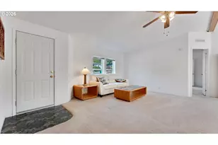625 SW 9th St, Dundee, OR 97115 - Photo 6