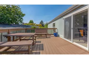 625 SW 9th St, Dundee, OR 97115 - Photo 16