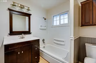 12830 Northeast Pacific Street, Portland, OR 97230 - Photo 14