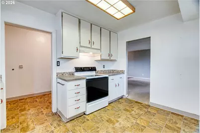 12830 NE Pacific St, Portland, OR 97230 - Photo 12