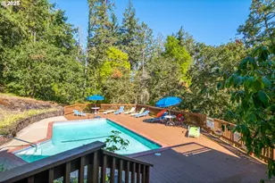 418 Stonewood Dr, Eugene, OR 97405 - Photo 24