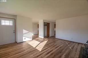 535 NE 26th Ct, McMinnville, OR 97128 - Photo 6