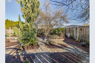 1941 SW Westvale Ct, McMinnville, OR 97128 - Photo 8