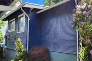 19200 Howell St, Gladstone, OR 97027 - Photo 2
