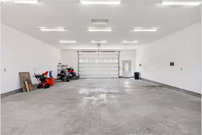 27 E Adams View Dr, Glenwood, WA 98619 - Photo 48