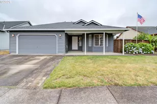 1304 NW 19th Ct, Battle Ground, WA 98604 - Photo 2