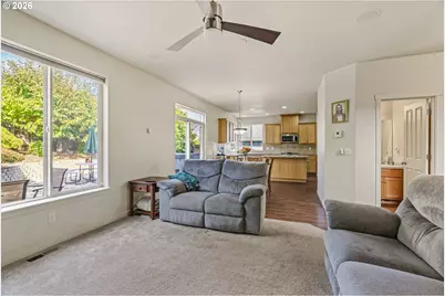 5004 NE 42nd St, Vancouver, WA 98661 - Photo 8