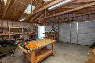 337 Black Oak Dr, Roseburg, OR 97471 - Photo 28