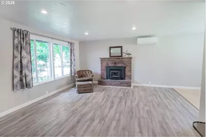 3703 Peppertree Dr, Eugene, OR 97402 - Photo 6