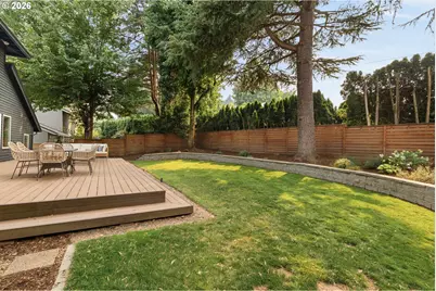 397 Livingood Ln, Lake Oswego, OR 97034 - Photo 42