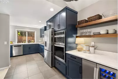 397 Livingood Ln, Lake Oswego, OR 97034 - Photo 12