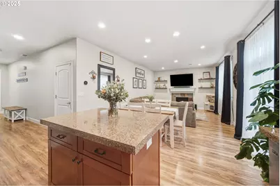 19115 Cork Ave, Sandy, OR 97055 - Photo 8