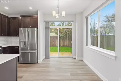 8981 N Drummond Ave, Portland, OR 97217 - Photo 8