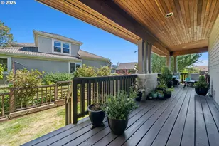 2323 NW Pinnacle Dr, Portland, OR 97229 - Photo 40