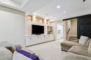 2323 NW Pinnacle Dr, Portland, OR 97229 - Photo 34