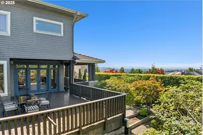 2323 NW Pinnacle Dr, Portland, OR 97229 - Photo 46