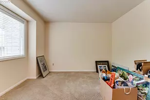 3030 Metolius Dr, Eugene, OR 97408 - Photo 34