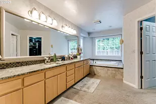 3030 Metolius Dr, Eugene, OR 97408 - Photo 26