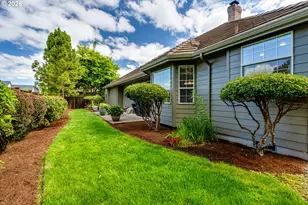 3030 Metolius Dr, Eugene, OR 97408 - Photo 38
