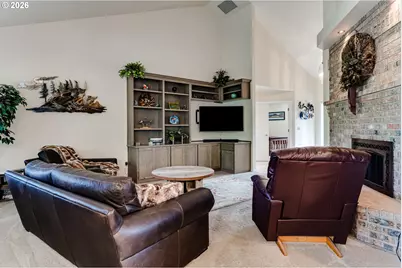 3030 Metolius Dr, Eugene, OR 97408 - Photo 12