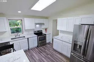 8300 NE Quatama St, Hillsboro, OR 97006 - Photo 6