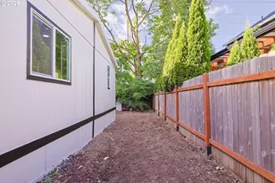 8300 NE Quatama St, Hillsboro, OR 97006 - Photo 24