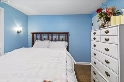 12121 NE Salmon Creek Ave, Vancouver, WA 98686 - Photo 18