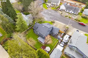 575 NW Queens Ct, Hillsboro, OR 97124 - Photo 42