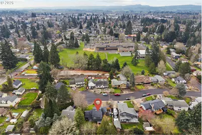 575 NW Queens Ct, Hillsboro, OR 97124 - Photo 44