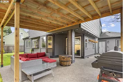 575 NW Queens Ct, Hillsboro, OR 97124 - Photo 30