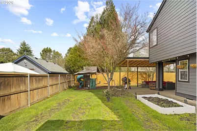 575 NW Queens Ct, Hillsboro, OR 97124 - Photo 34