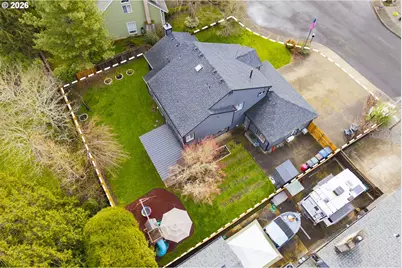 575 NW Queens Ct, Hillsboro, OR 97124 - Photo 40