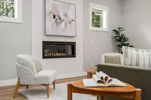 2051 Majestic Pl, Eugene, OR 97403 - Photo 8