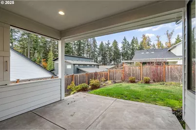 2051 Majestic Pl, Eugene, OR 97403 - Photo 38