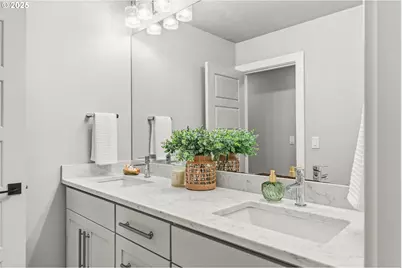 2051 Majestic Pl, Eugene, OR 97403 - Photo 36