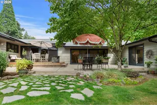 3105 SW 98th Ave, Portland, OR 97225 - Photo 34