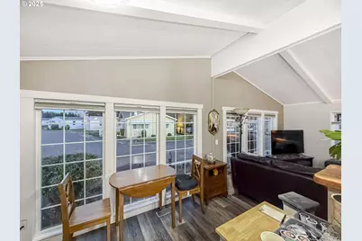 5717 Tumbleweed Cir, Brooks, OR 97305 - Photo 18