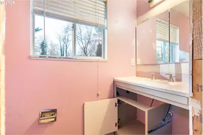 8225 SW Chestnut St, Portland, OR 97223 - Photo 12