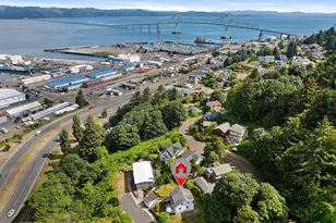 561 Rivington St, Astoria, OR 97103 - Photo 38