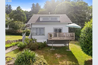 561 Rivington St, Astoria, OR 97103 - Photo 2