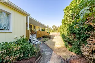 500 Loucks Way, Brownsville, OR 97327 - Photo 4